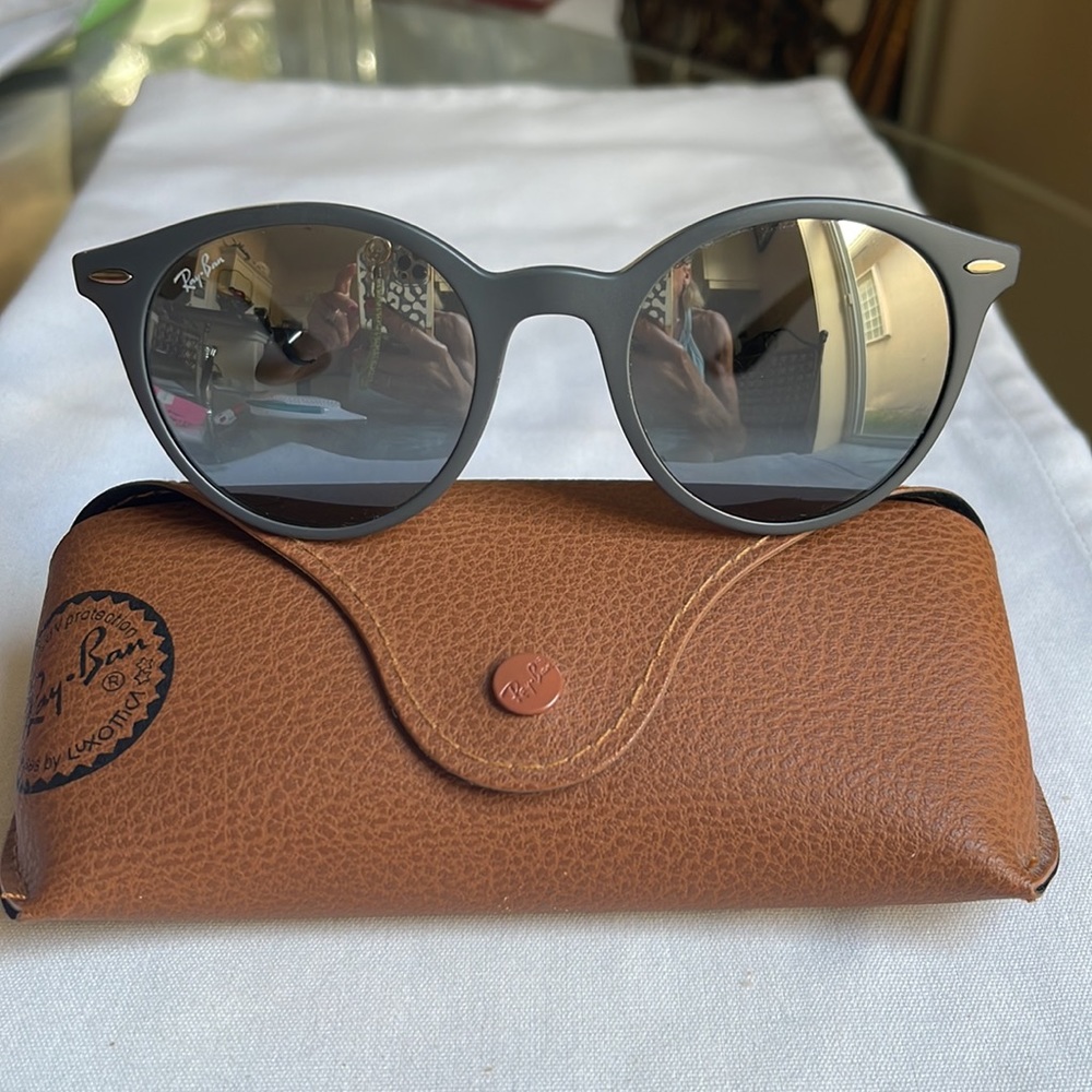 RAY BAN 4296 6332/88 50 21 150 Lite Force. Matte dark gray frames, silver lenses - Picture 8 of 8